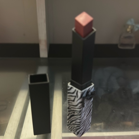 NWT Yves SaintLaurent lipstick - Picture 1 of 3